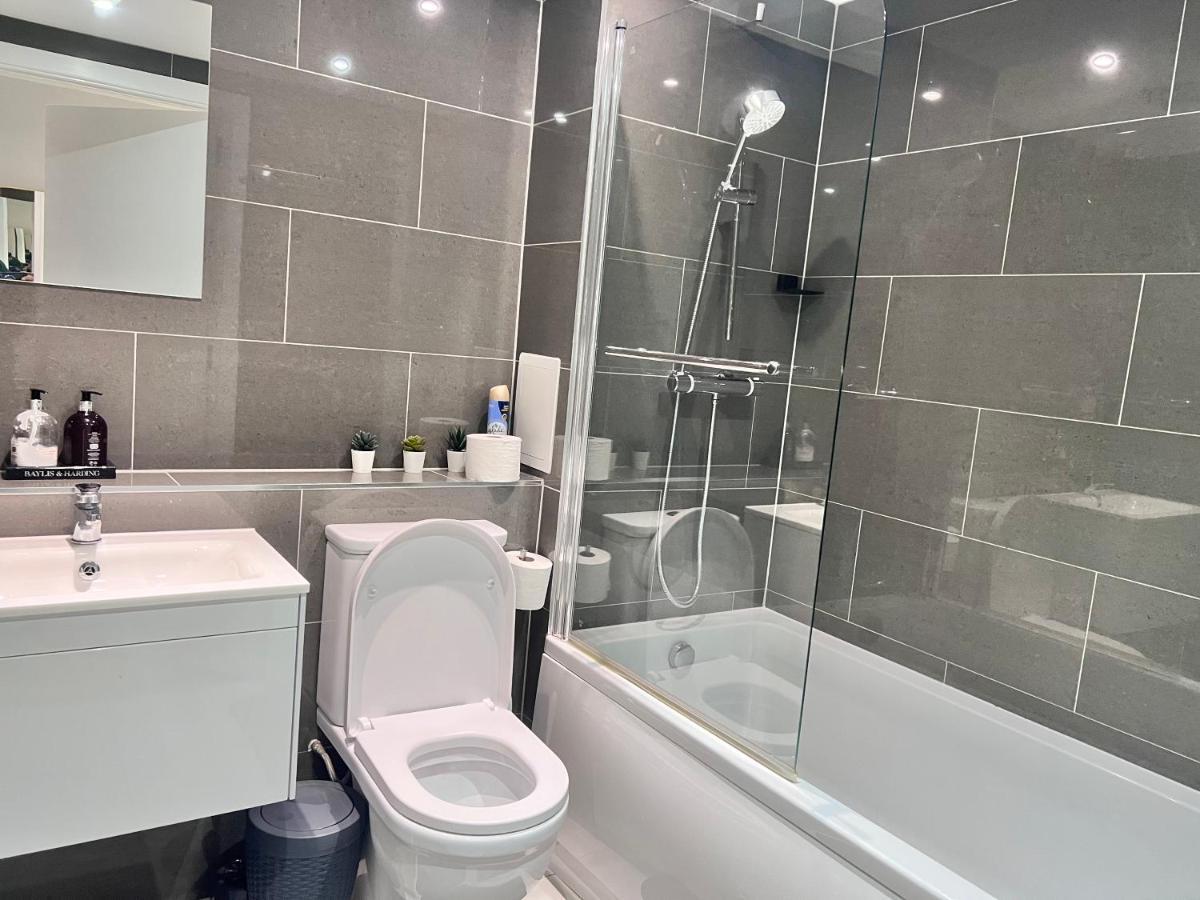 Elegant 3Br 2Bath Flat In Canary Wharf - O2 -Excel London Eksteriør bilde